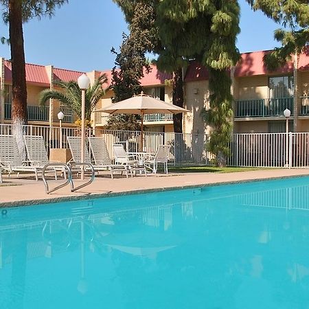 Vacation Inn Финикс Съоръжения снимка