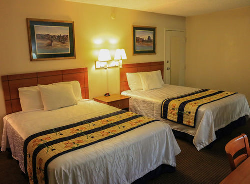 Vacation Inn Финикс Екстериор снимка