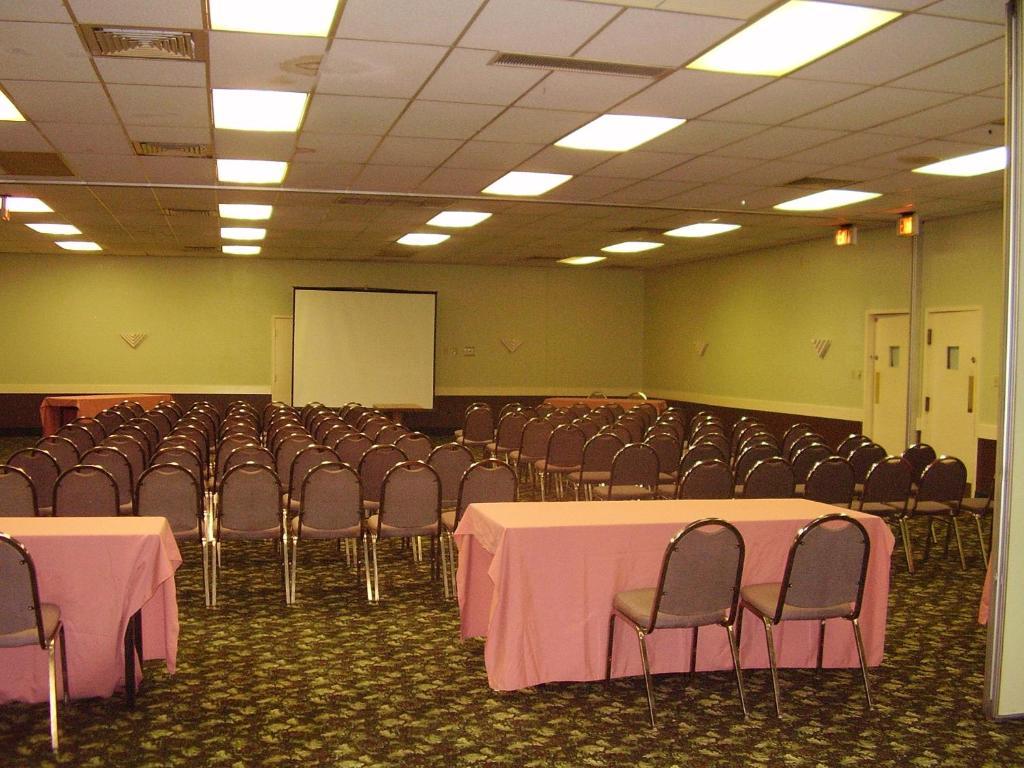 Vacation Inn Финикс Екстериор снимка